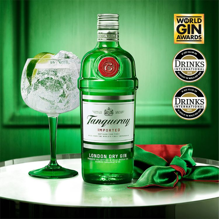 Tanqueray Gin with glass